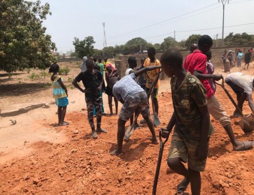 Mansa-Colley students help to prepare school roads ahead of the rainy season